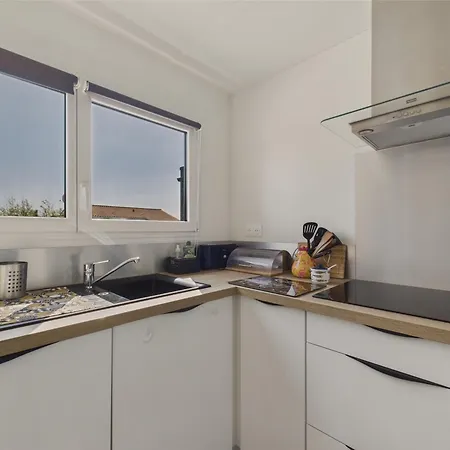 Pour 6 - Piscine Chauffee - Terrasse Σαλέ *